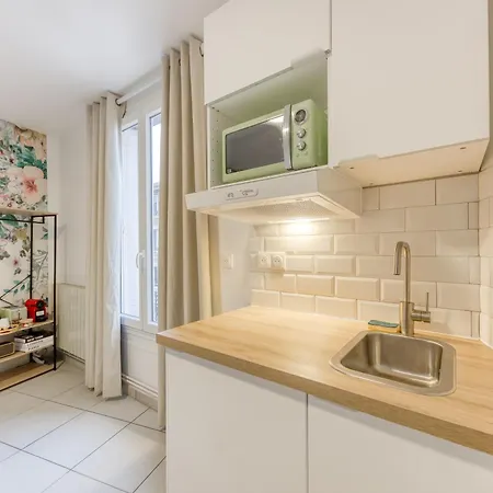 Homestay A 30s Du Rer E,paris En 20 Min Paris